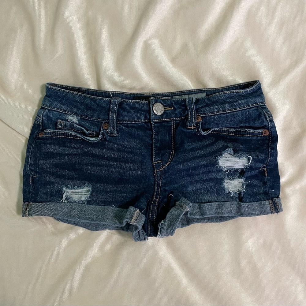 Aeropostale Navy Blue Low Rise Ripped Shorts Size 00